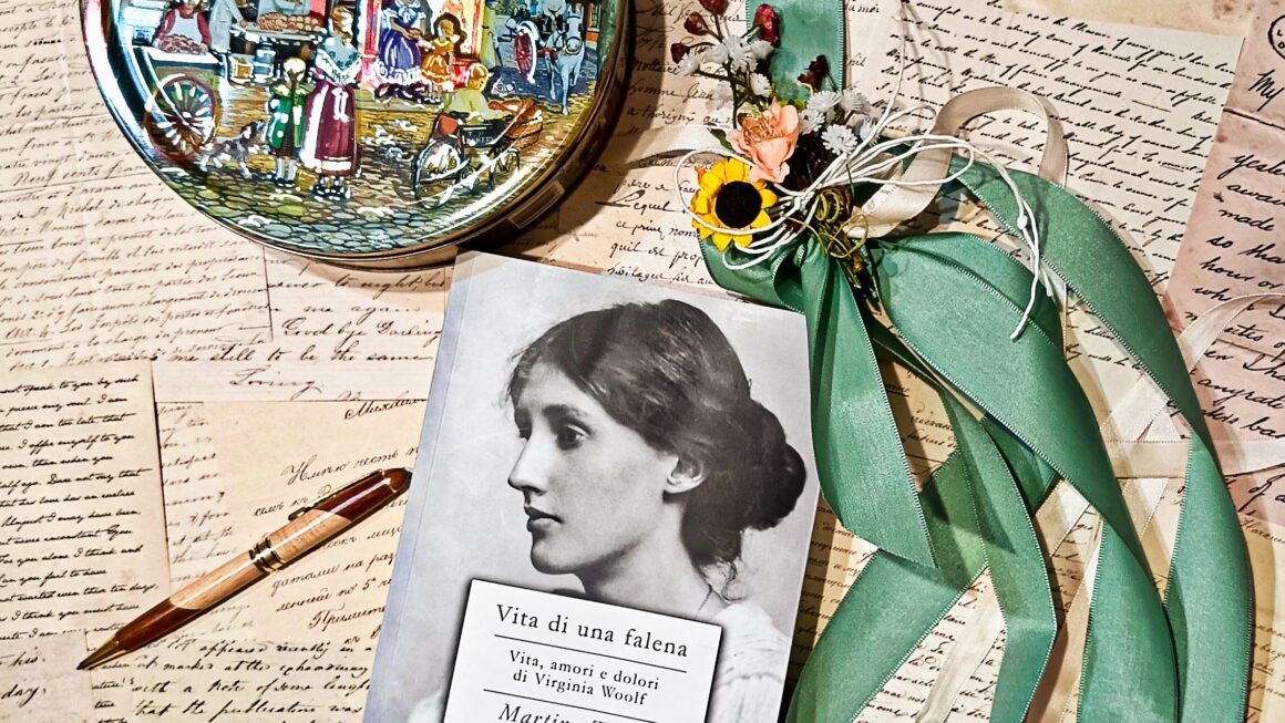 VITA DI UNA FALENA. VITA, AMORI E DOLORI DI VIRGINIA WOOLF/ MARTINA TOZZI (Nua, 2026)